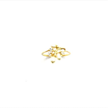 Romántico anillo de oro 18kts con perlas naturales y circonitas. Modelo racimito, un diseño encantador que te enamorará. Talla17