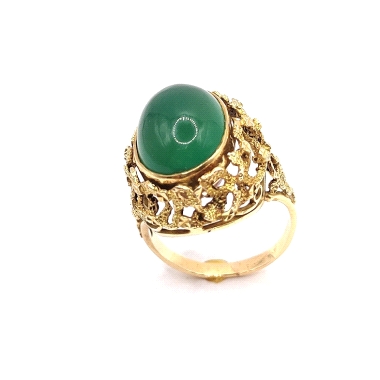 Original anillo de  oro 18kts con piedra natural reversible . Este anillo  tiene dos pidras con posibilidad de cambiar su color 