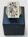 Anillo hombre Oro 18K carta poker Jack corazones. Peso 10.8g 10.80grs.