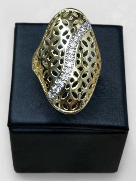 Anillo Oro 18K estilo Lanzadera con circonitas. Peso 6g