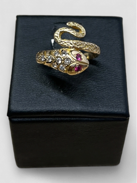 Anillo Oro 18K figura Serpiente. Peso 3.8g
