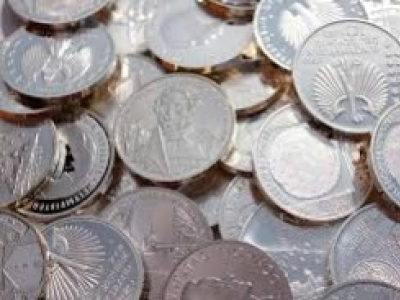 ¿Cómo estimar valor de una moneda de plata?